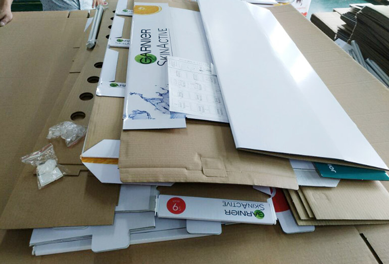 Cosmetic Cardboard Display