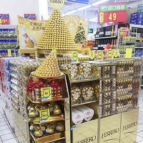 RFerrero cardboard display